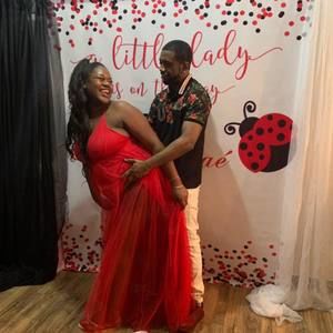 Meet your Posher, Ebony